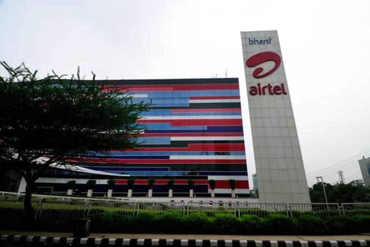 Bharti Telecom buys 3.33% 0f Airtel's shares from Singtel