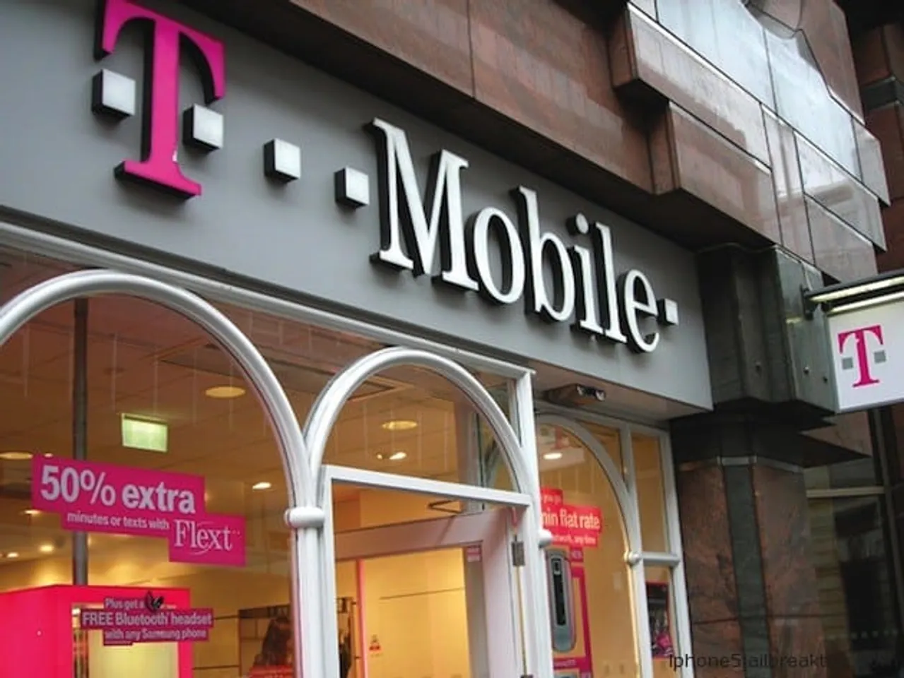 T-Mobile claims world first with launch of 4G in 600 Mhz band