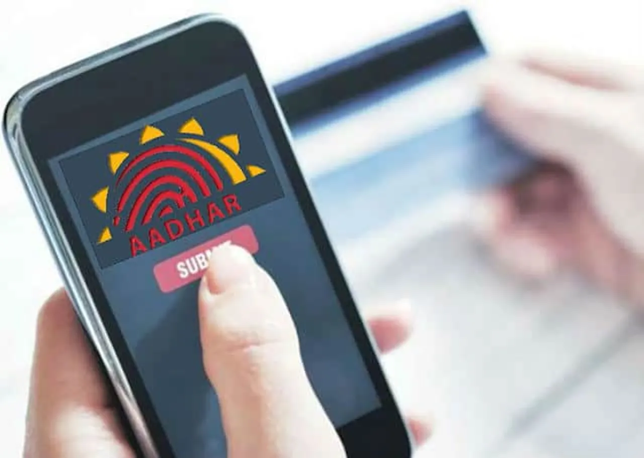 Aadhaar constitutionally valid:  not needed to get a new mobile connection!