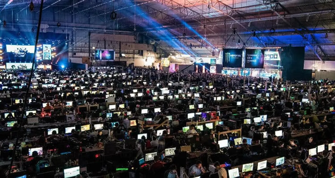 LAN, E-Sports, Music and Cosplay come to Mumbai's DreamHack