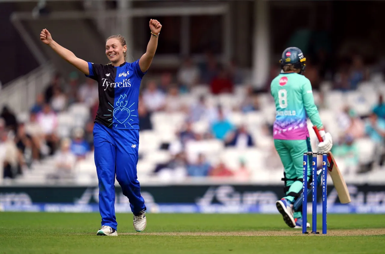 The Hundred: Lauren Filer, Tara Norris turn tide for London Spirit