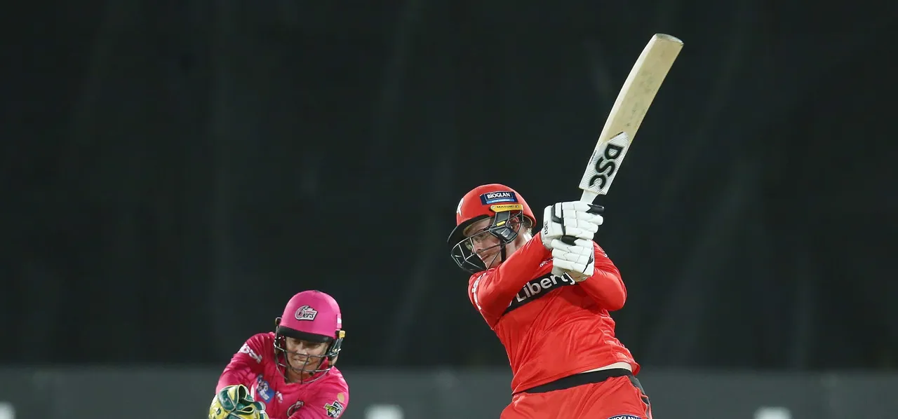 Lee-Webb show ensures Renegades win, tougher qualification scenario for Sixers