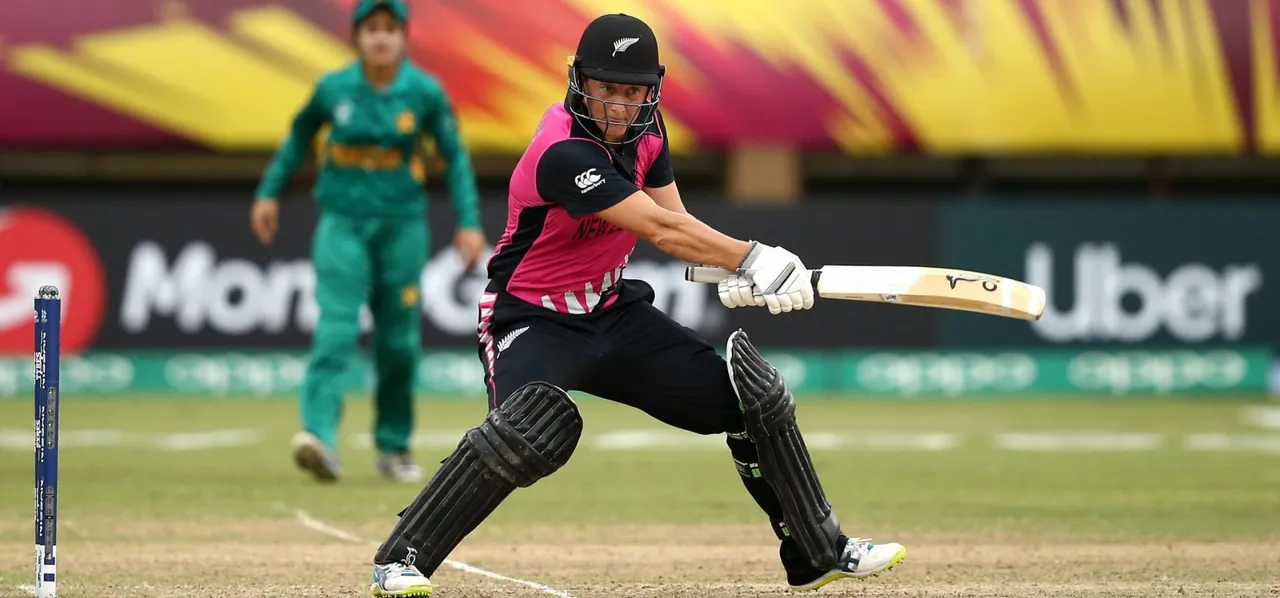 Devine's blitz helps New Zealand to comfortable victory