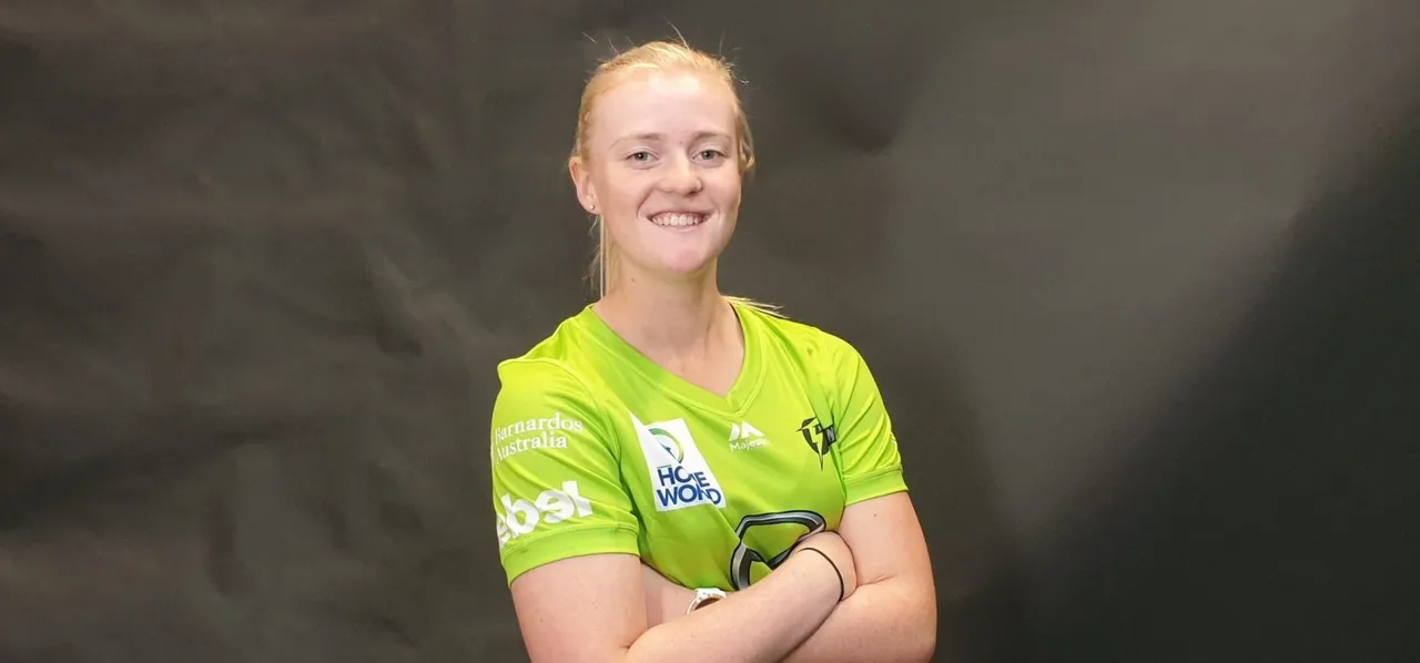 Olivia Porter to replace Nida Dar in Sydney Thunder squad