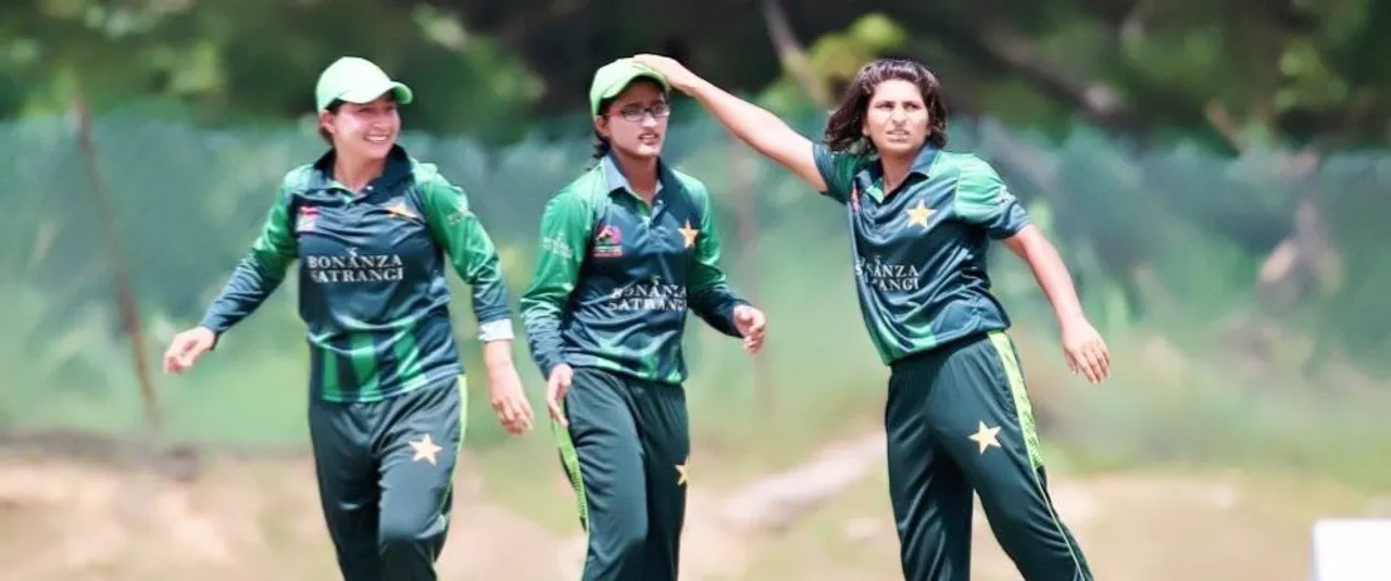 Dar, Maroof lead from the front in crucial win over Sri Lanka