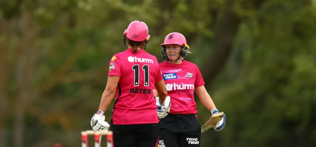 Alyssa Healy, Suzie Bates help Sydney Sixers continue winning run in WBBL08