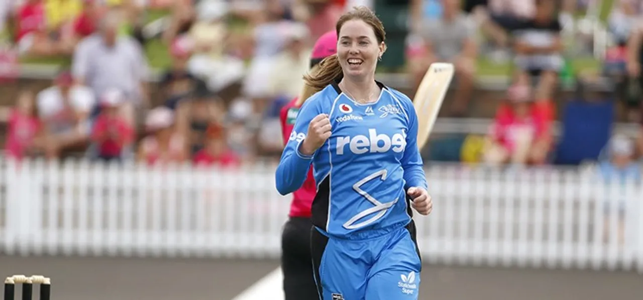 Amanda Wellington to replace Sophie Molineux in Southern Vipers squad