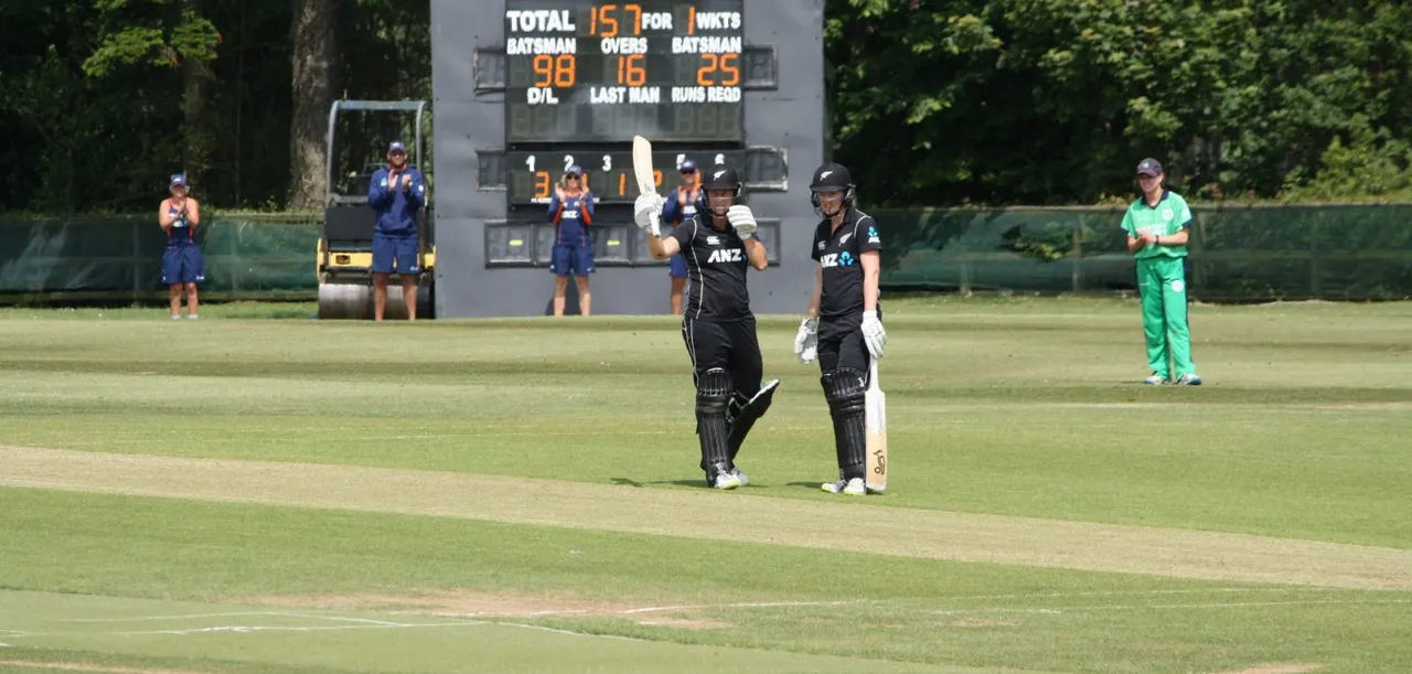 Devine, bowlers help White Ferns claim another big win