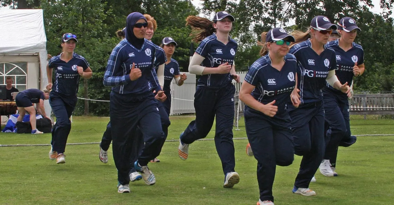 Sarah Bryce and bowlers destroy Uganda in their opening game