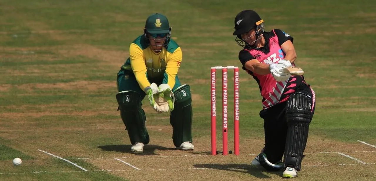 Bates and Devine shine as New Zealand qualify for tri-series final