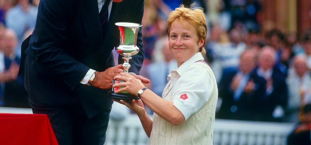 More women should be involved in cricket administration, says Karen Smithies