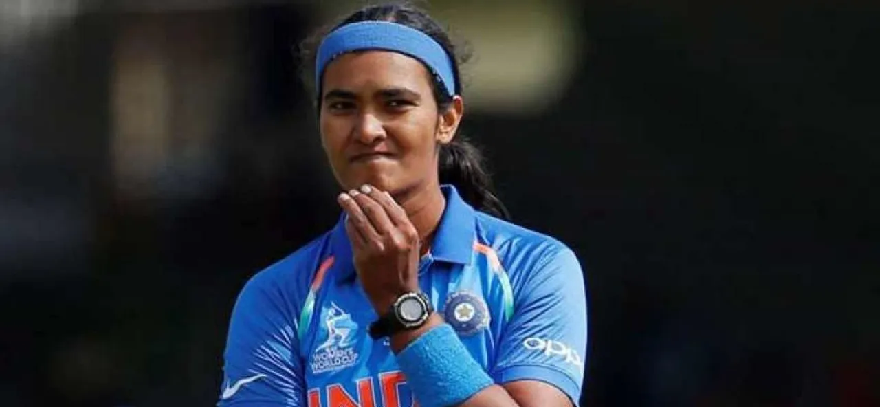 Shikha Pandey credits WV Raman for rectifying "minor" flaws in her bowling