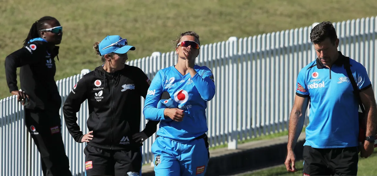 Suzie Bates to undergo shoulder surgery; ruled out of WBBL06