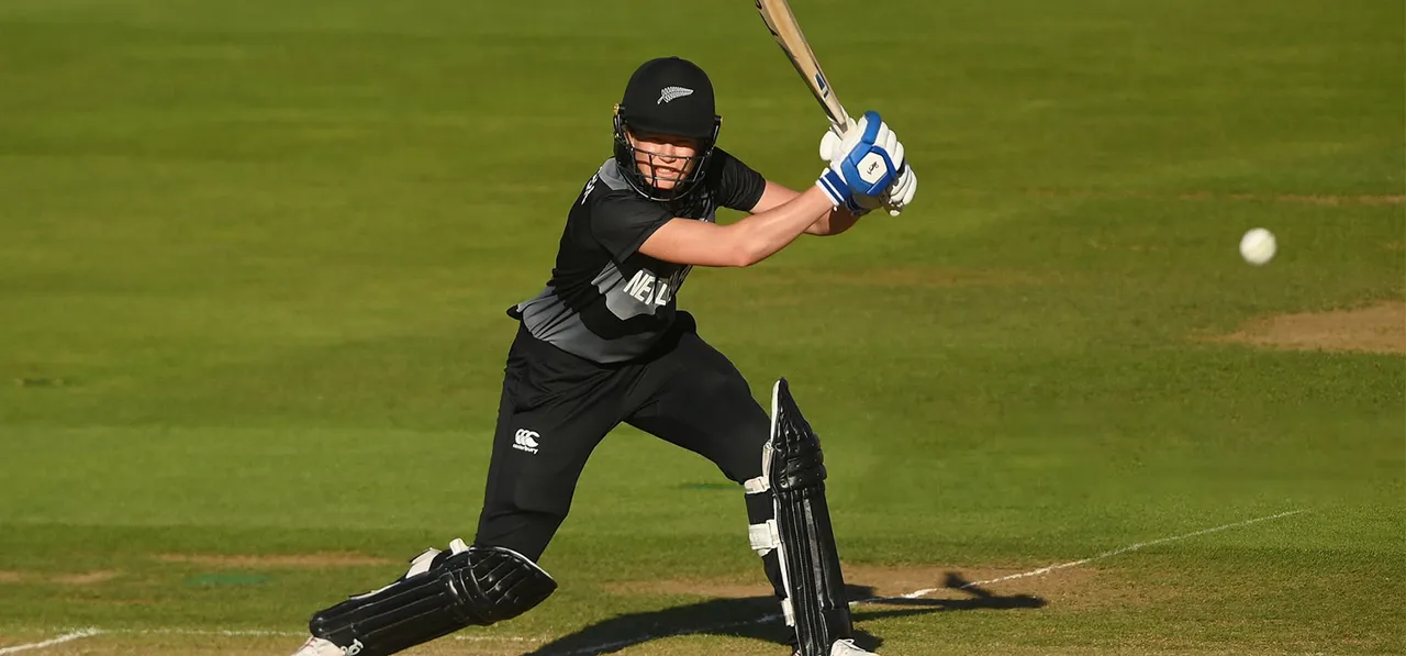 Maddy Green, spinners help New Zealand take lead despite Hayley Matthews' heroics