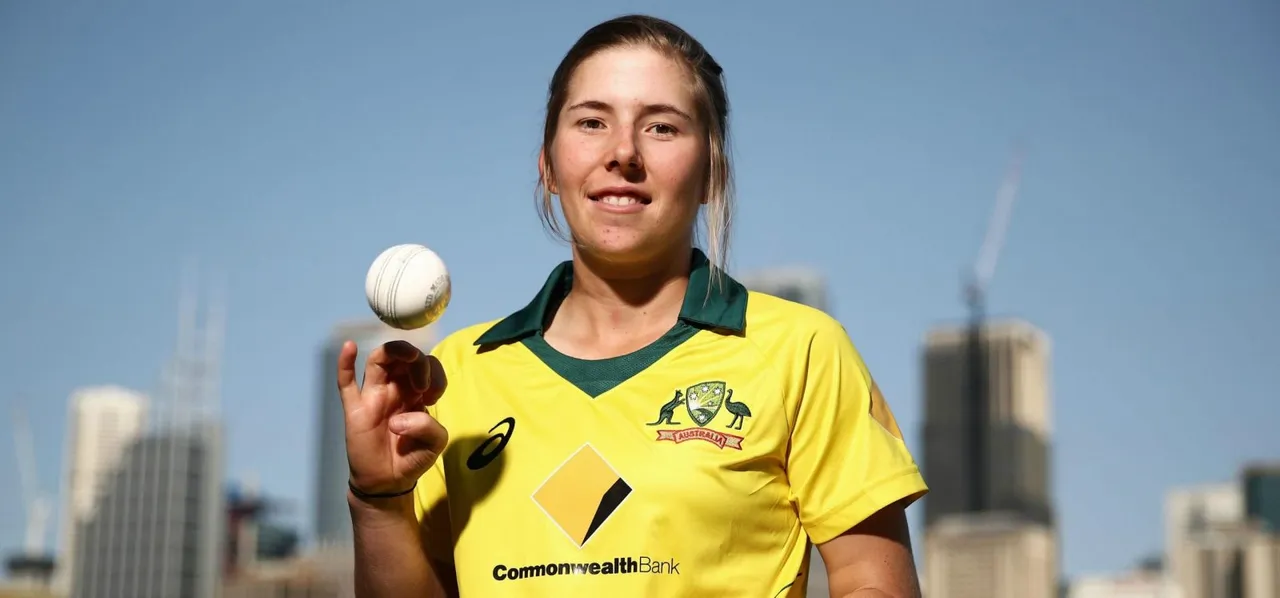 Georgia Wareham talks about playing the "perfect game" ahead of Pakistan series