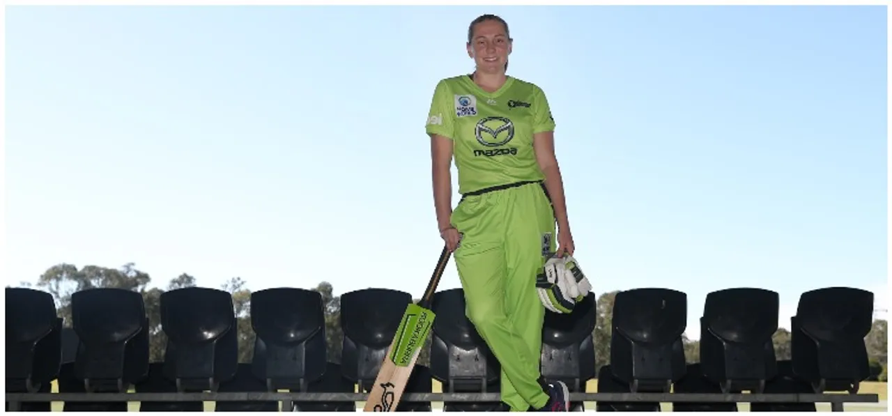 Teen Anika Learoyd signs for Sydney Thunder on a two-year deal