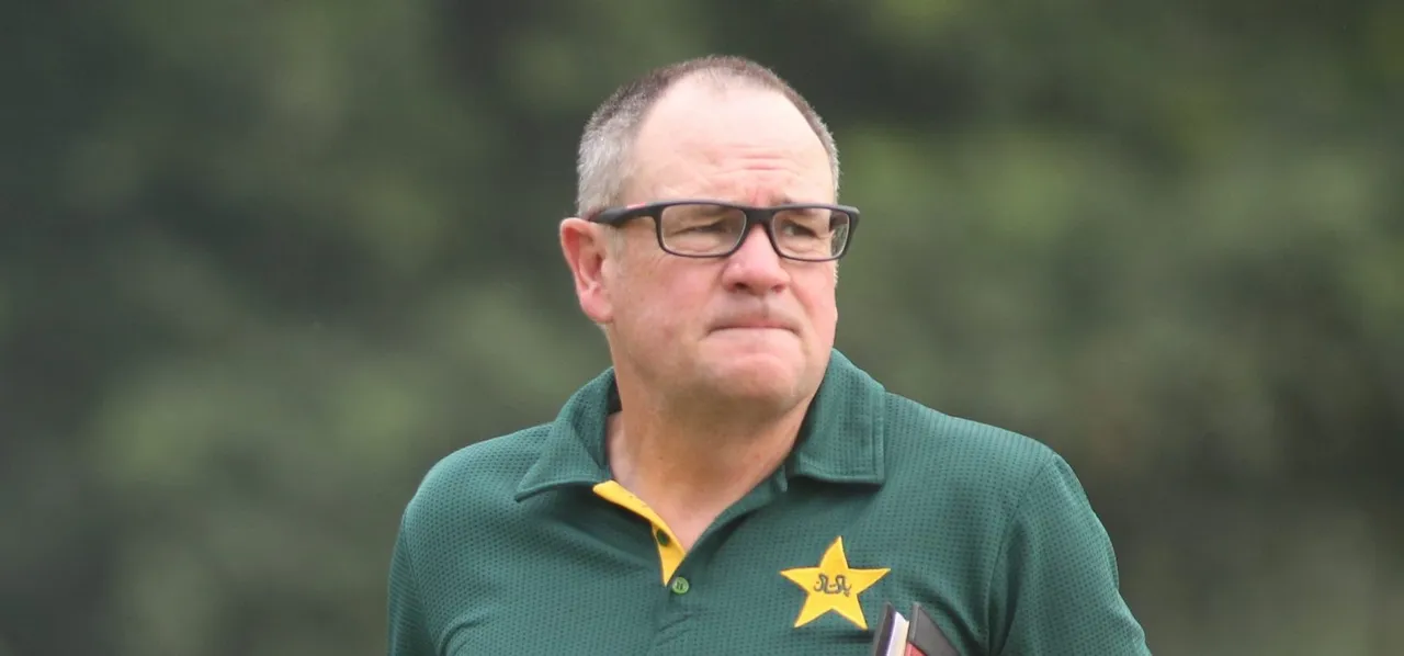 Mark Coles steps down as head coach of Pakistan