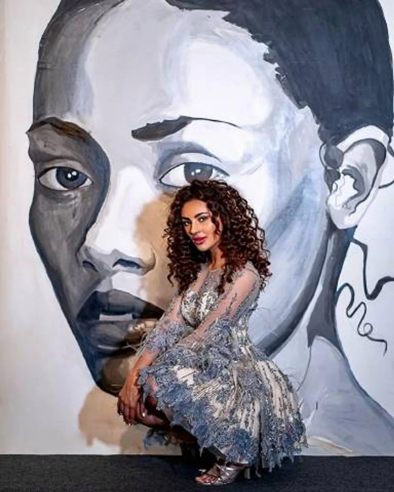 Seerat Kapoor's Artistic Flower Fusion