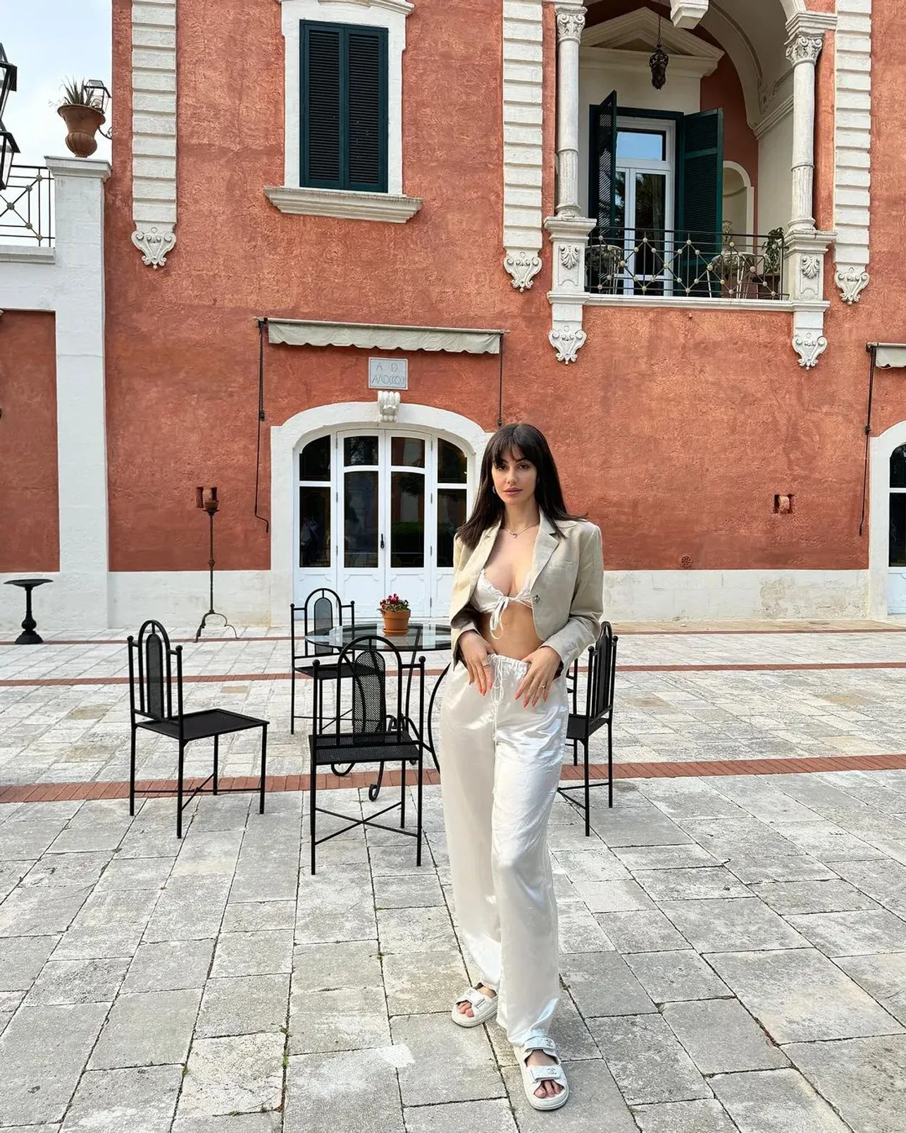 Giorgia Andriani's Chic Italian Style: Elegance and Glamour