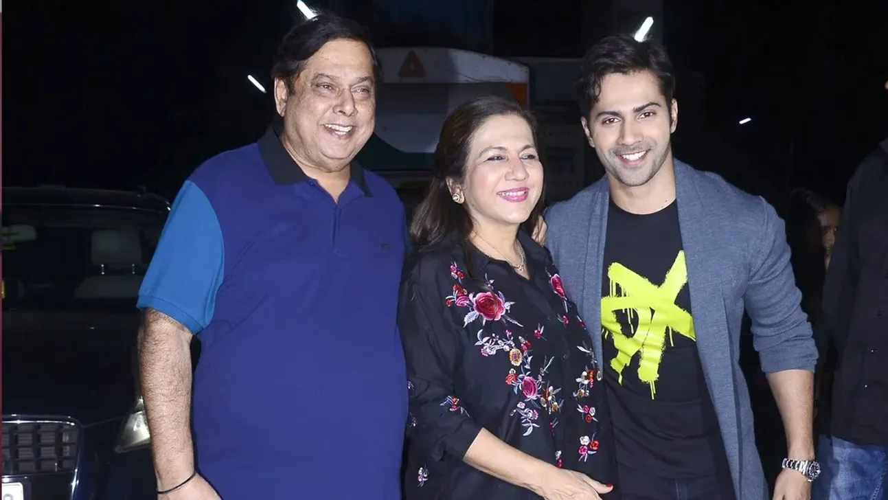 Varun Dhawan With Family - Father David Dhawan & Mother Karuna Dhawan -  YouTube