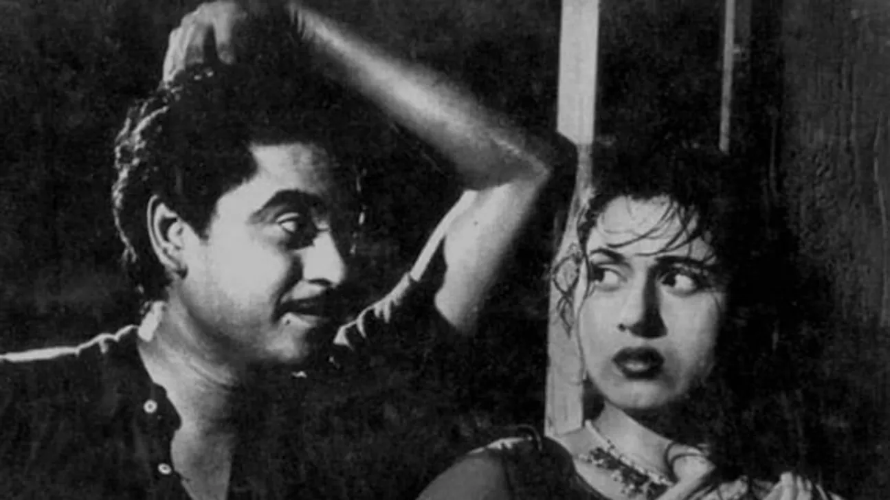 Kishore Kumar Biography, Age, Death, Wife, Children, Family & More -  musicschool.in