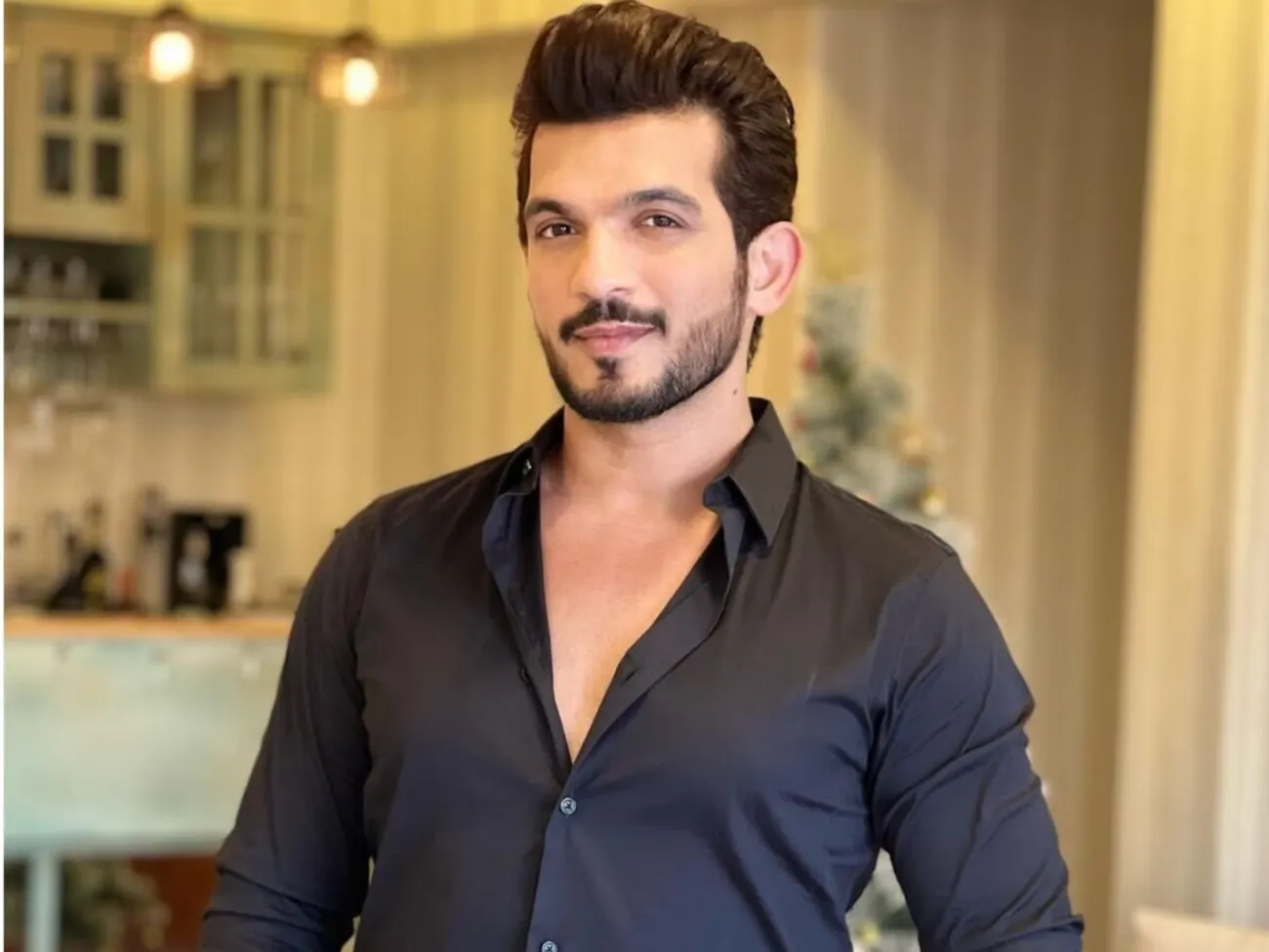 Arjun Bijlani Hospitalised After Severe Stomach Pain, To Undergo 'Emergency  Surgery'