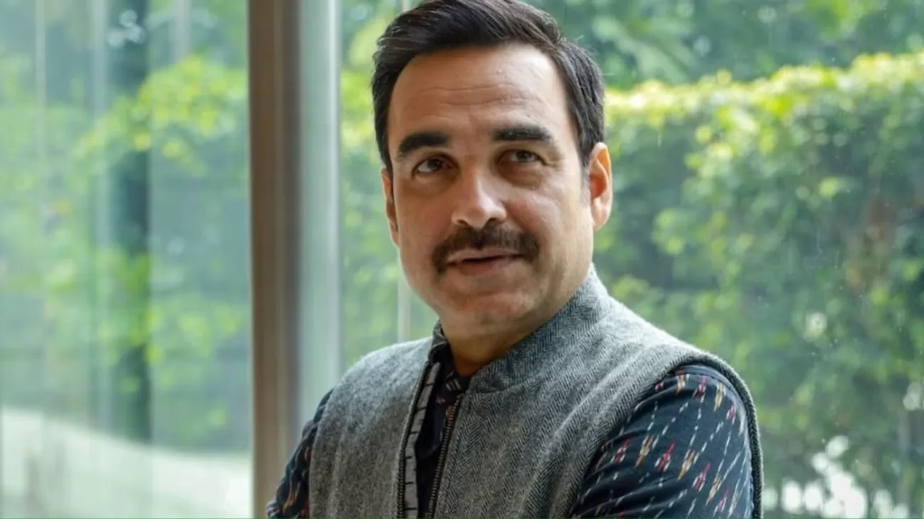 Pankaj Tripathi takes break from work to spend time with sister after  brother-in-law's fatal accident – Firstpost