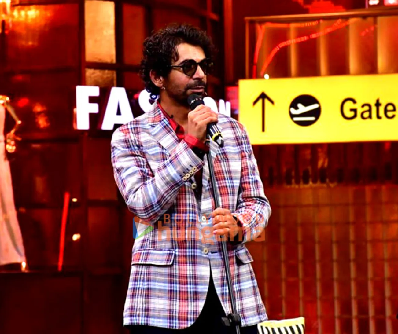 The great Indian Kapil show press conference (8) | Sunil Grover Images -  Bollywood Hungama