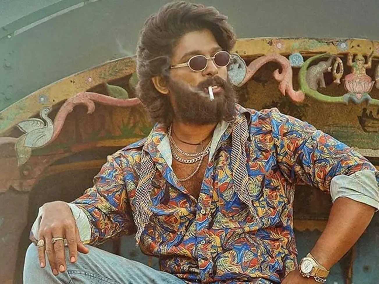 Pushpa 2 The Rule Release Date Could be Postpone Allu Arjun Movie Director under Pressure Will the release date of Pushpa 2 be postponed? Makers face 3 big challenges!, Bollywood News