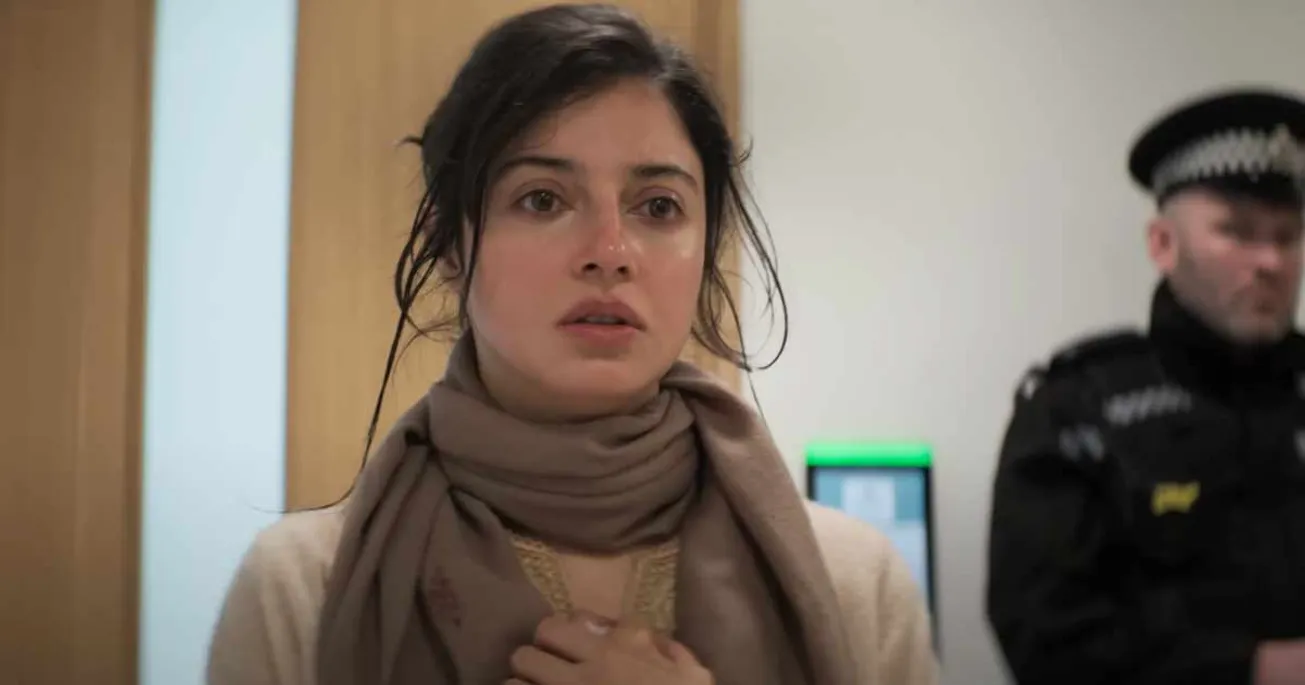 Savi Movie Review: Riveting thriller with 'emo-tainment'