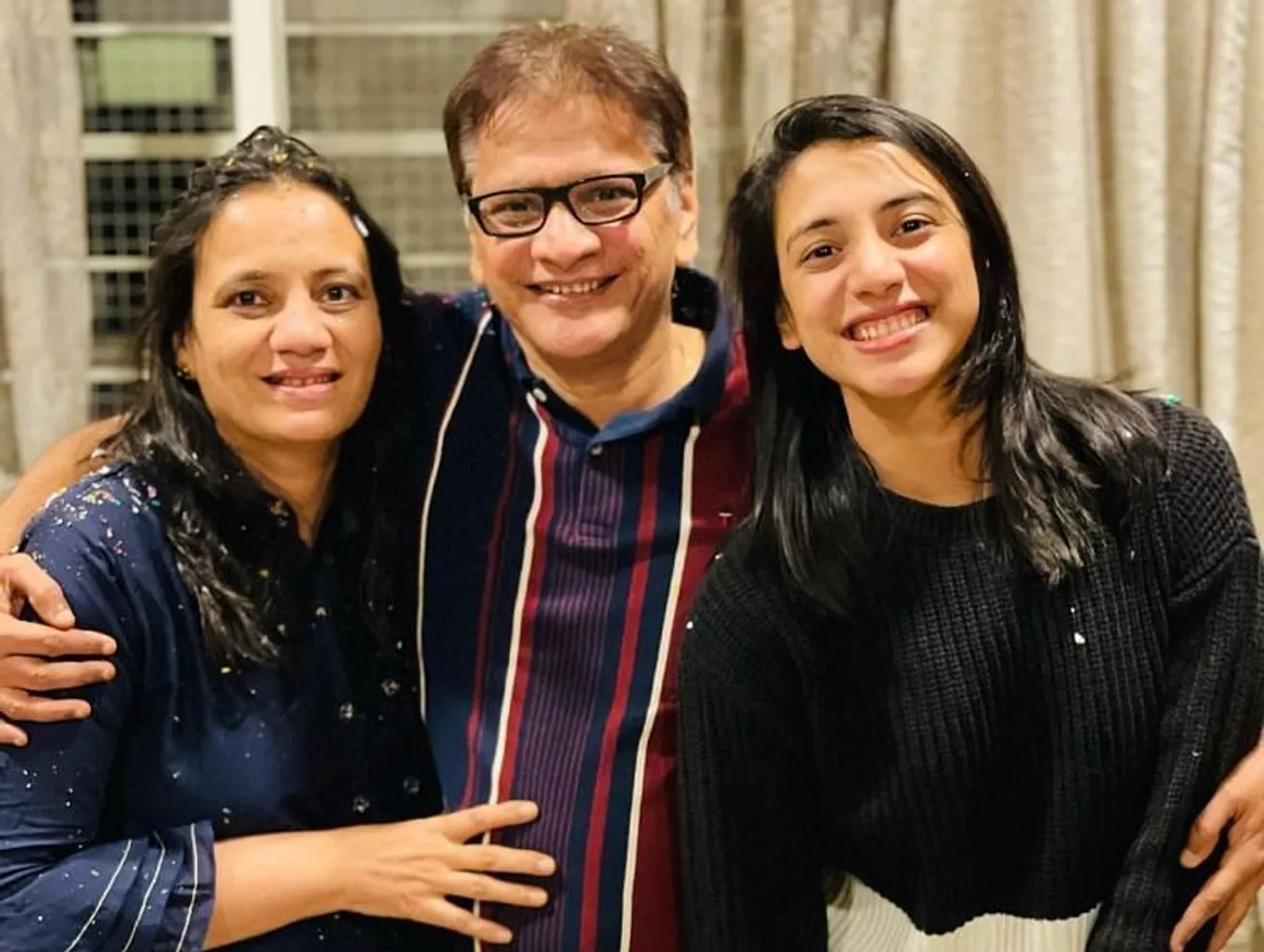 Smriti Mandhana's Family - Father, Mother, Siblings, Wife & Kids