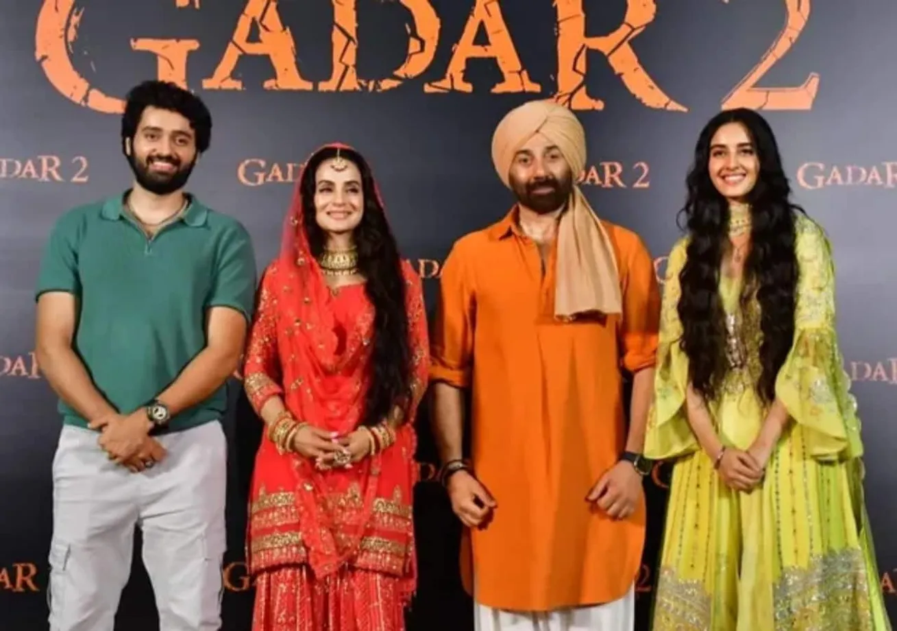 Gadar 2: Utkarsh Sharma and Simrat Kaur - bollyy.com