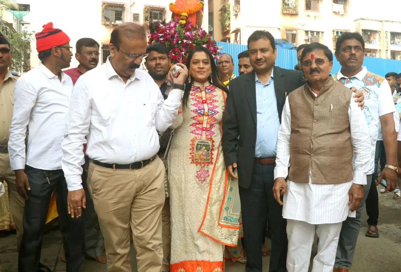 Rajesh Narvekar , Ekta Jain, Dr Santosh Pandey & Chandu Patil.jpg
