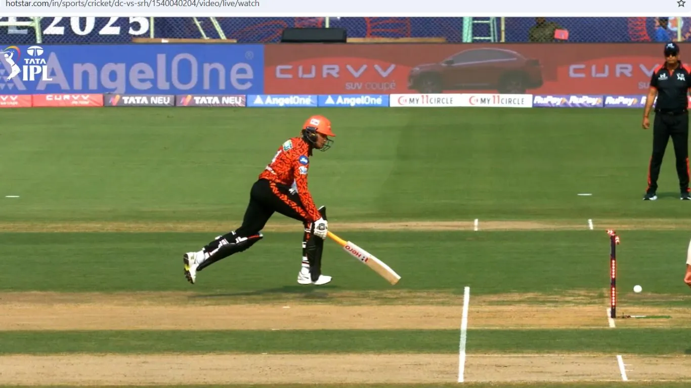  Abhishek Sharma , dc vs srh , Travis Head ,