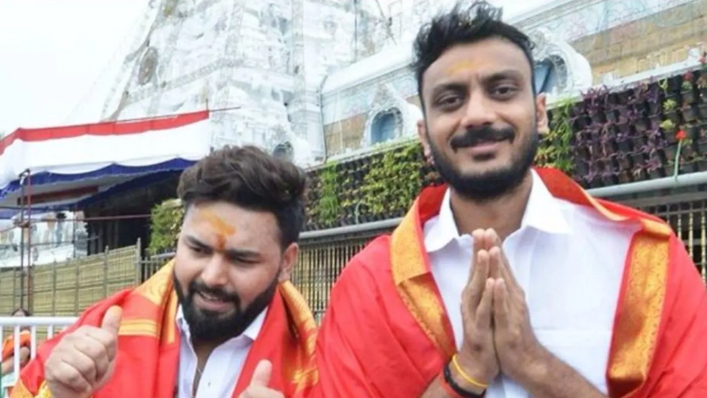 AXAR PATEL and Rishabh Pant