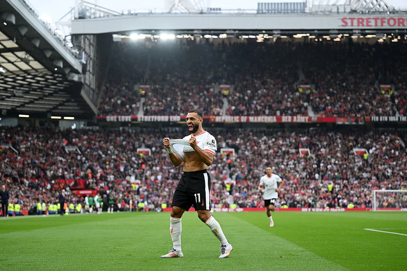 Manchester United vs Liverpool English Premier League 2024-25 Live Updates - Salah makes it 3-0 for Liverpool - sportzpoint.com