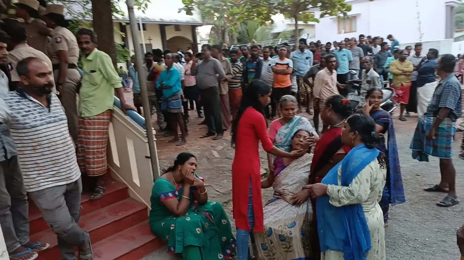Christian Pastor absconding in Kanyakumari Naam Tamilar party worker murder case