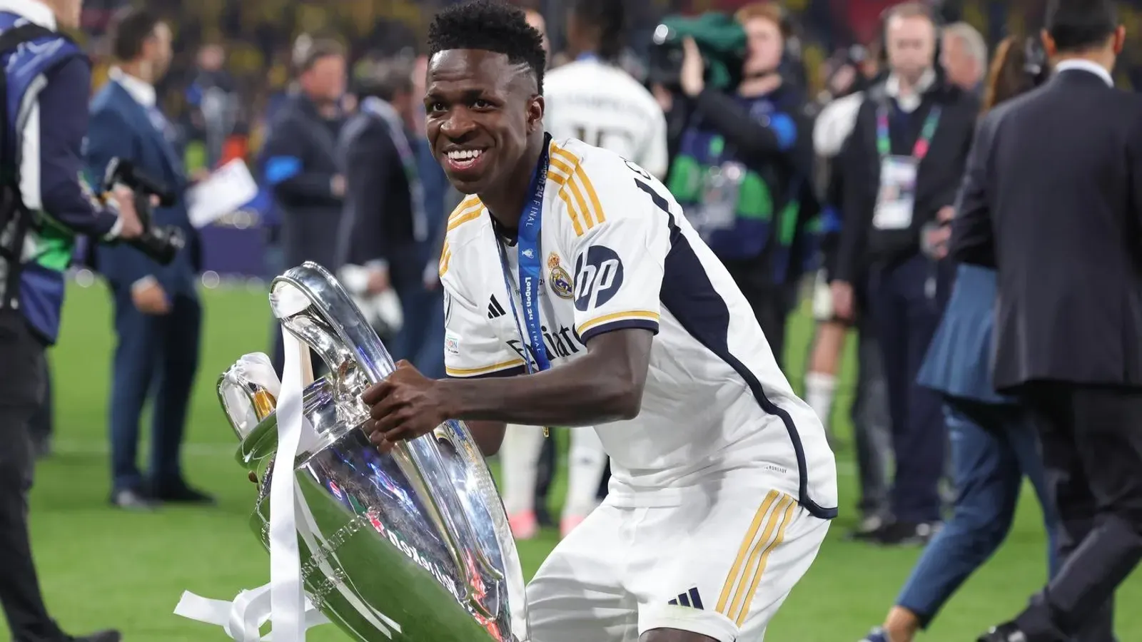 Ballon d'Or 2024: Vinicius Jr. robbed? Here is a comparison between Rodri, Vinicius and Jude-sportzpoint.com