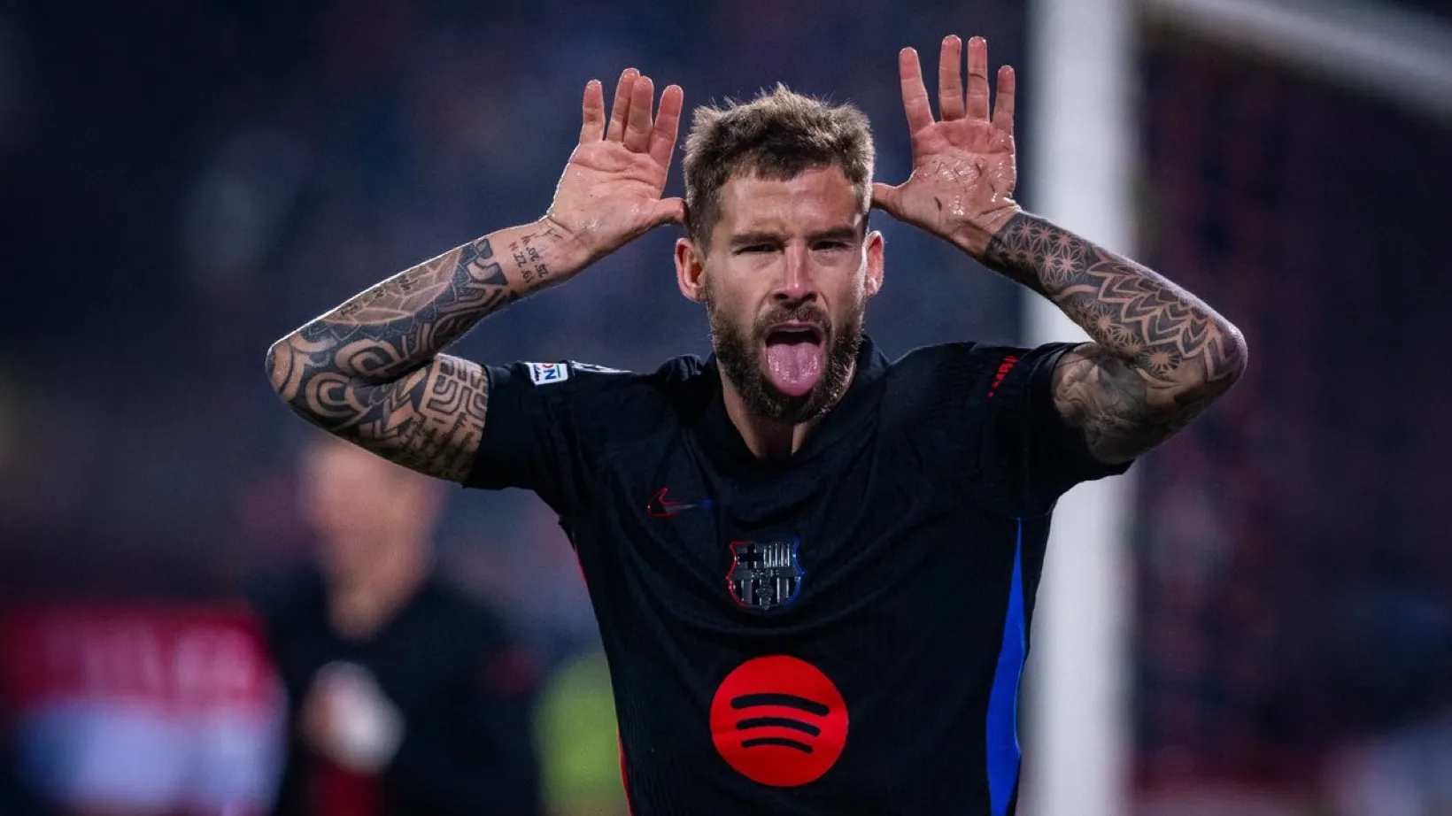 Crvena Zvezda vs Barcelona UEFA Champions League 2024/25 LIVE | Inigo Martinez scores early for Barcelona | ZVE 0-1 BAR - sportzpoint.com