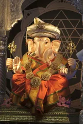 01 September 2022, Pune, Maharashtra, India, Beautiful Sculpture of Lord  Ganesh Called As Tambdi Jogeshwari Ganpati Near ABC Chowk Editorial  Photography - Image of tradition, sculpture: 255046147