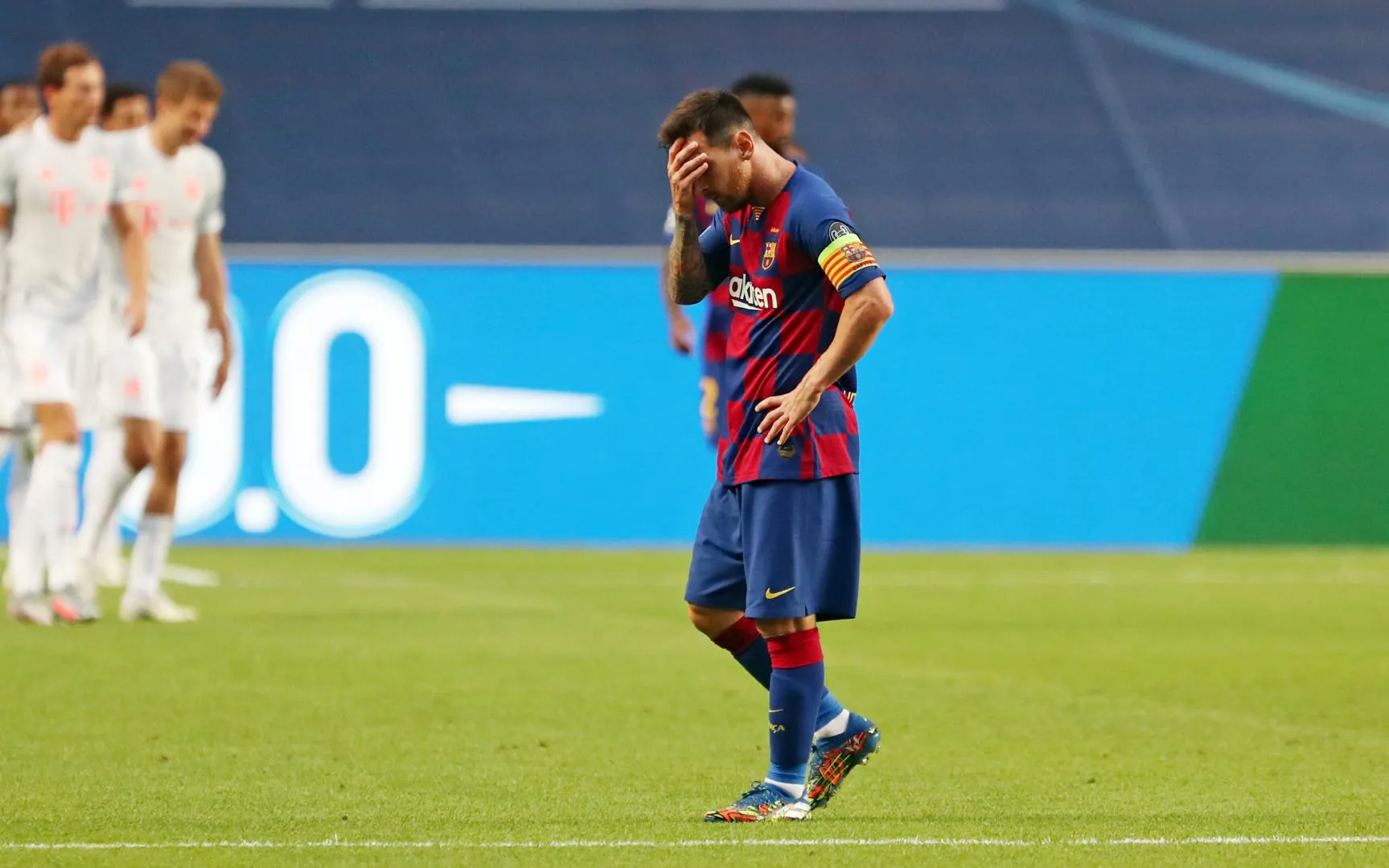 Lionel Messi's reaction after Barcelona 2-8 Bayern Munich scoreline - sportzpoint.com