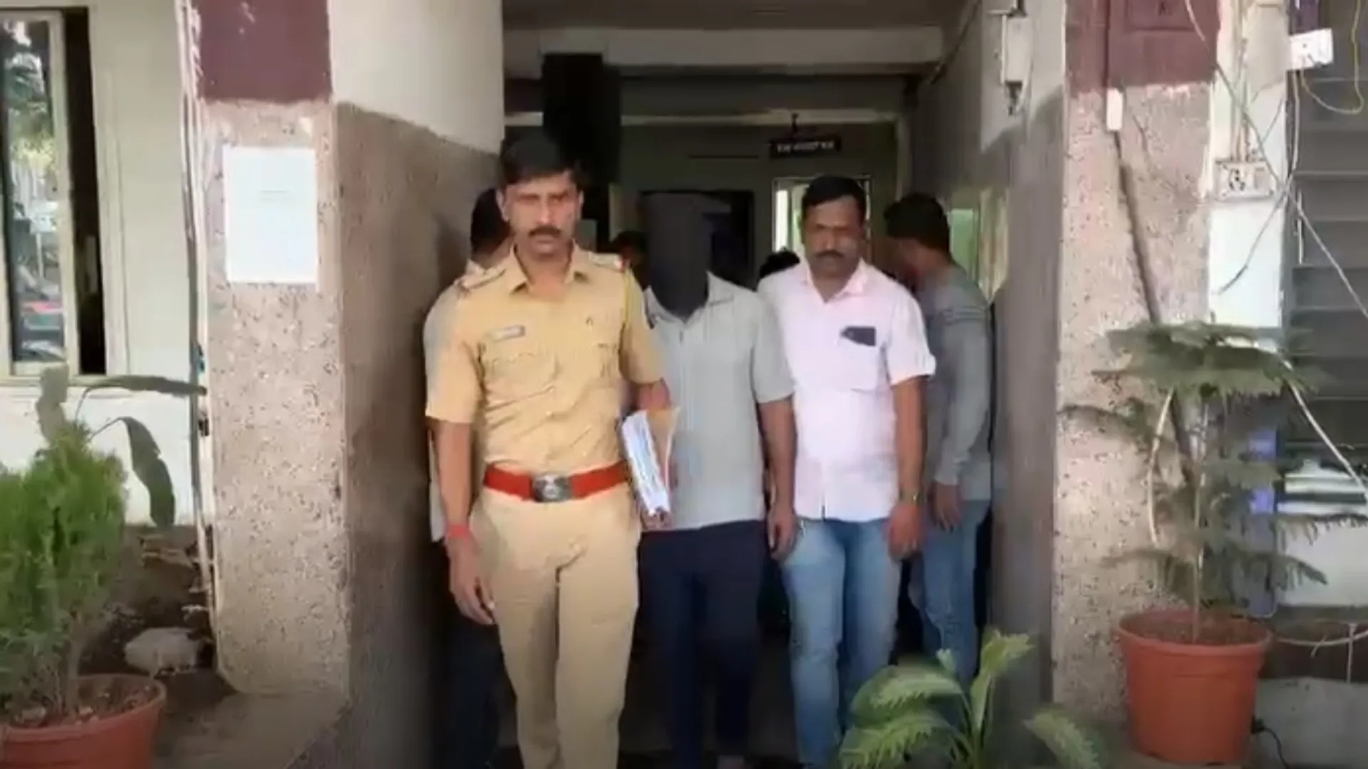 illegal Bangladeshi, illegal Bangladeshi arrested, Nashik Police Arrest illegal Bangladeshi, Nashik Police Investigation, मुंबई पुलिस, राजस्थान से बांग्लादेशी गिरफ्तार, दिल्ली, मेघायल, नासिक पुलिस, अवैध बांग्लादेशी गिरफ्तार