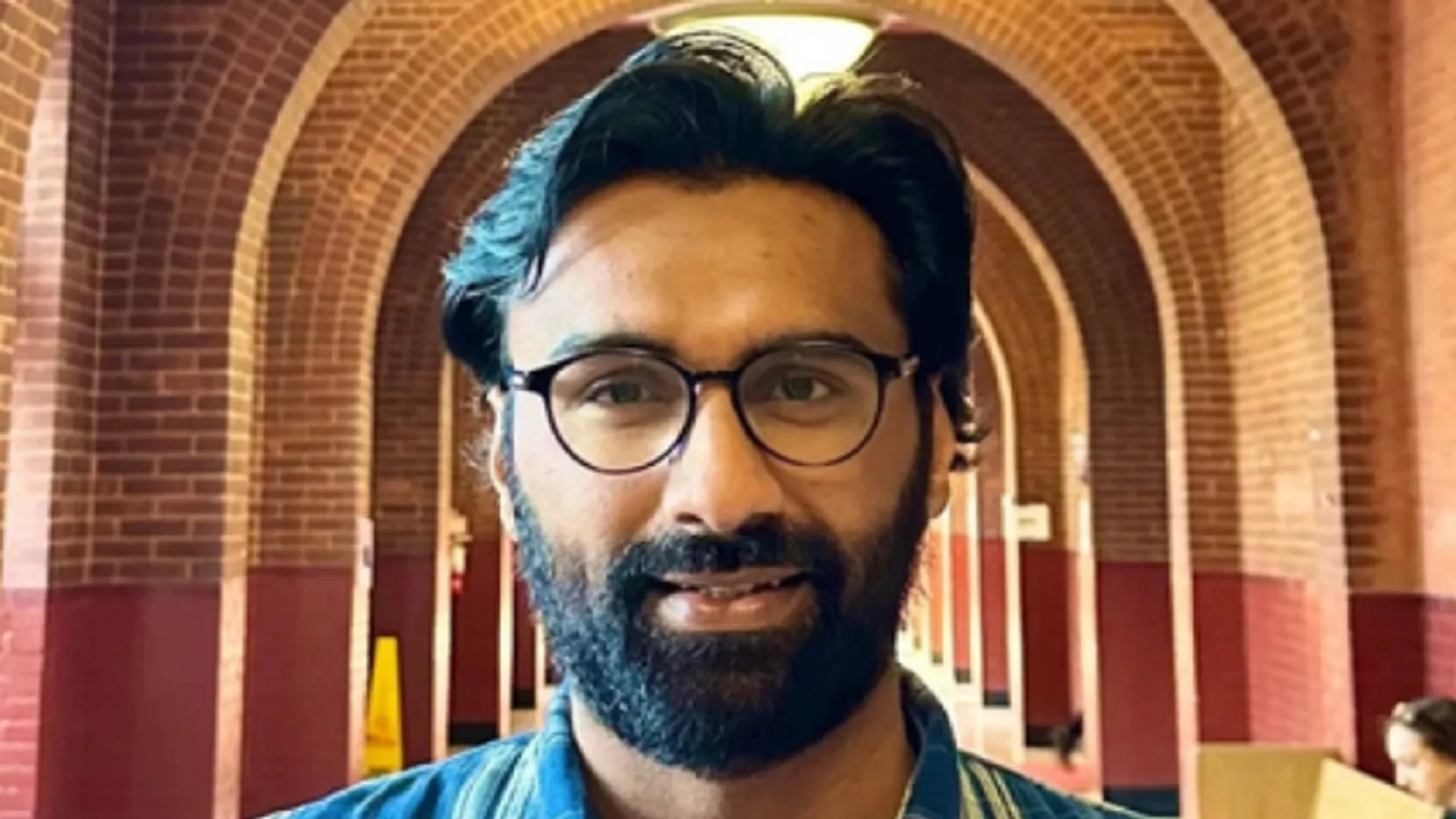 badar khan suri