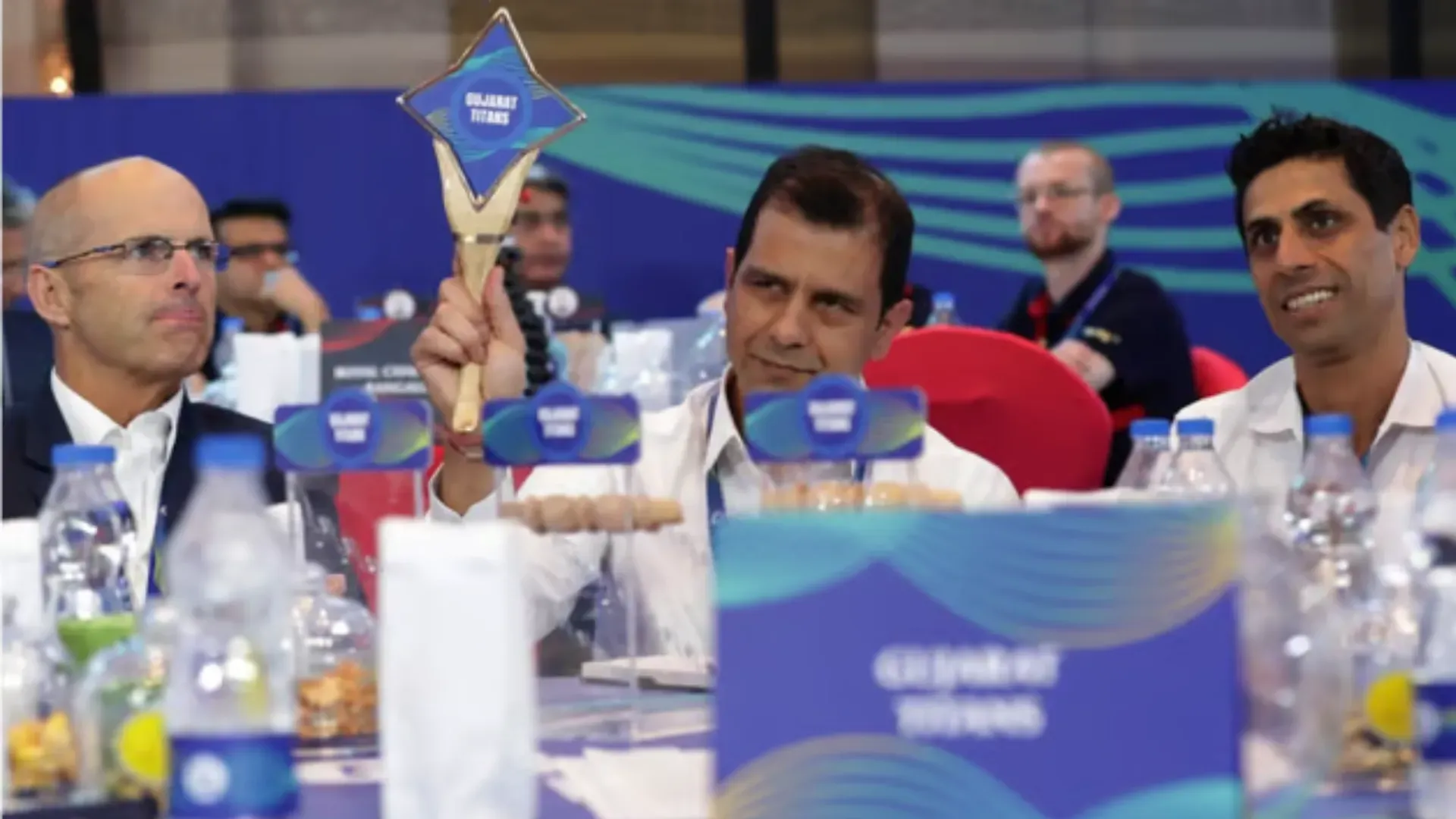 Ashish Nehra ने इस खिलाड़ी को IPL 2025 में खरीदकर कर दी बड़ी गलती 