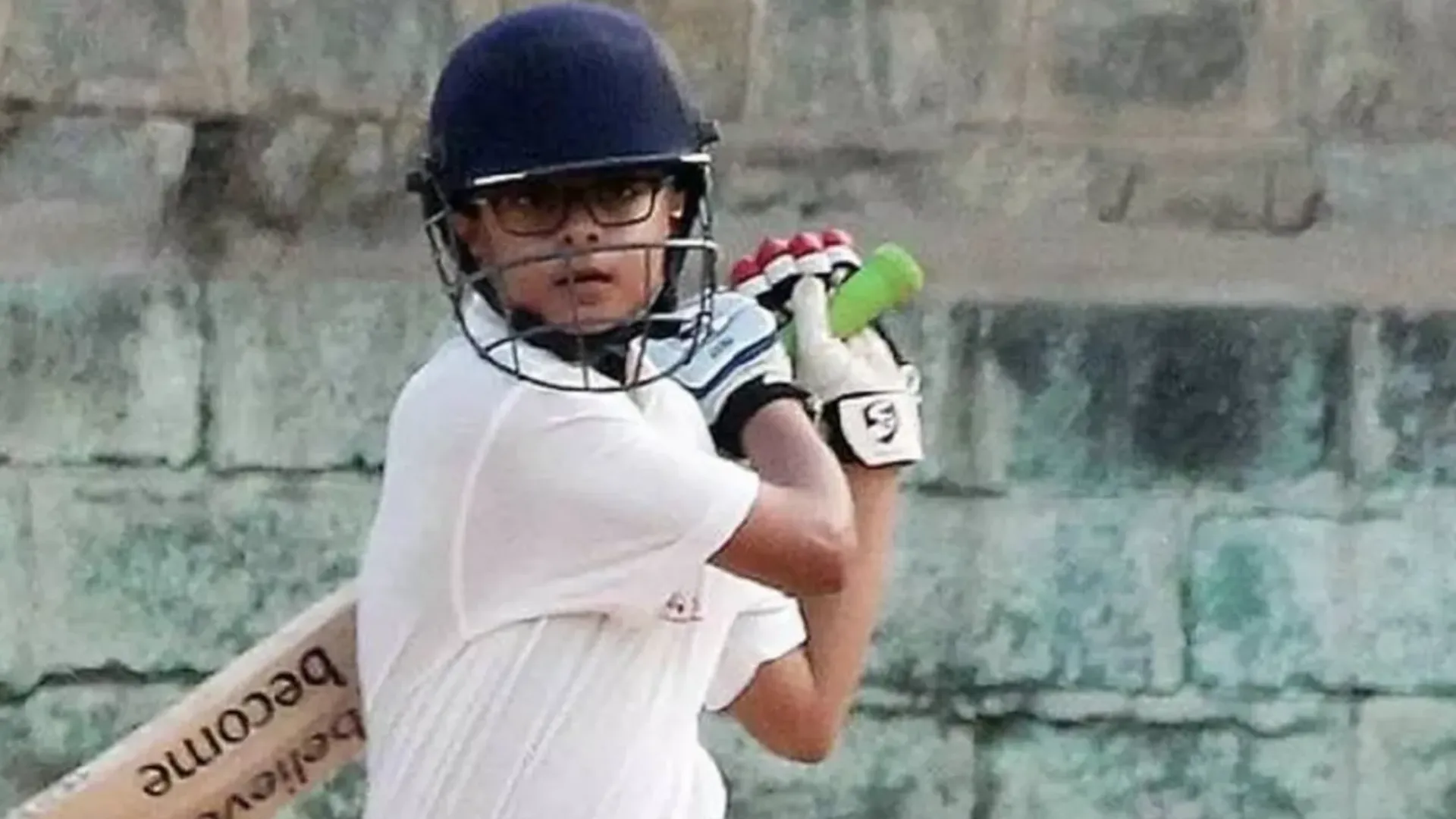 Rahul Dravid के बेटे अन्वय द्रविड़ ने विजय मर्चेंट ट्रॉफी में ठोका शतक 