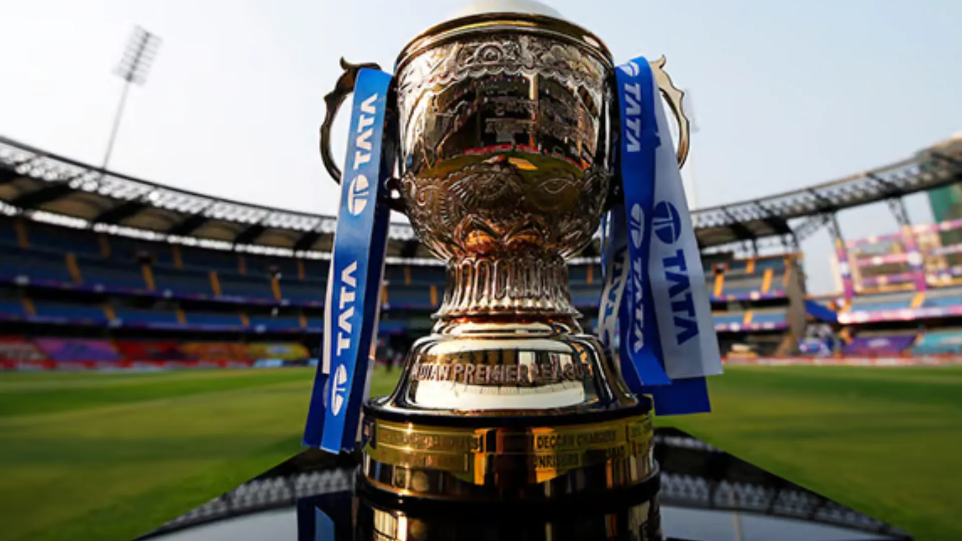 IPL 2025 में संन्यास लेने की उम्र में कप्तानी कर सकते हैं ये 2 बूढ़े खिलाड़ी