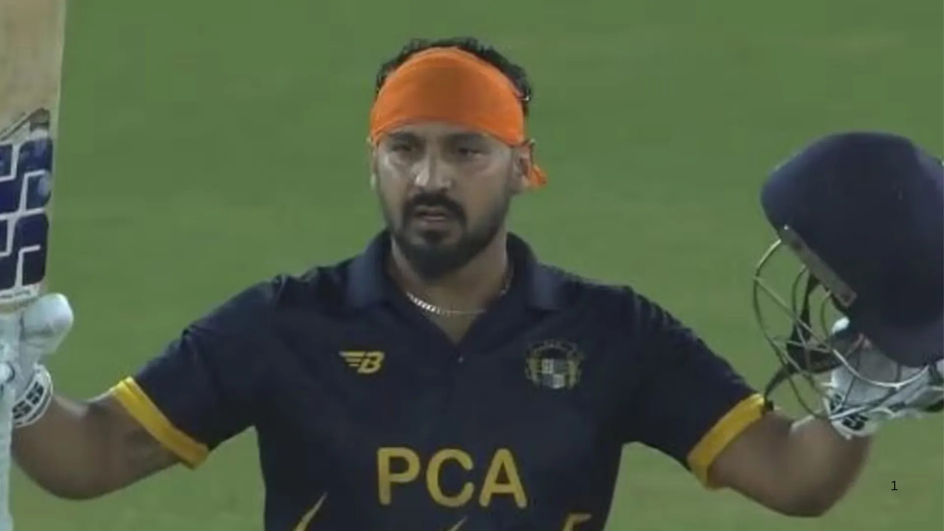 Indian batsman ने 35 गेंदों में ठोका तूफानी शतक 