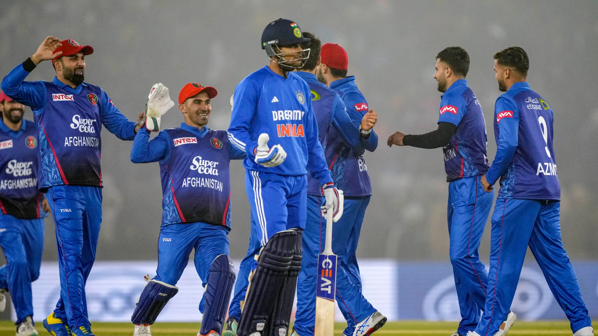 ऋषभ पंत को Team India की मिल सकती है कमान