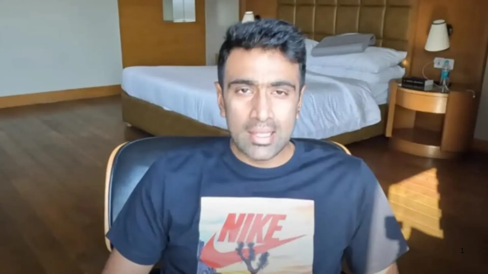 Ravichandran Ashwin ने 5 स्पिनर्स शामिल करने पर साधा निशाना 