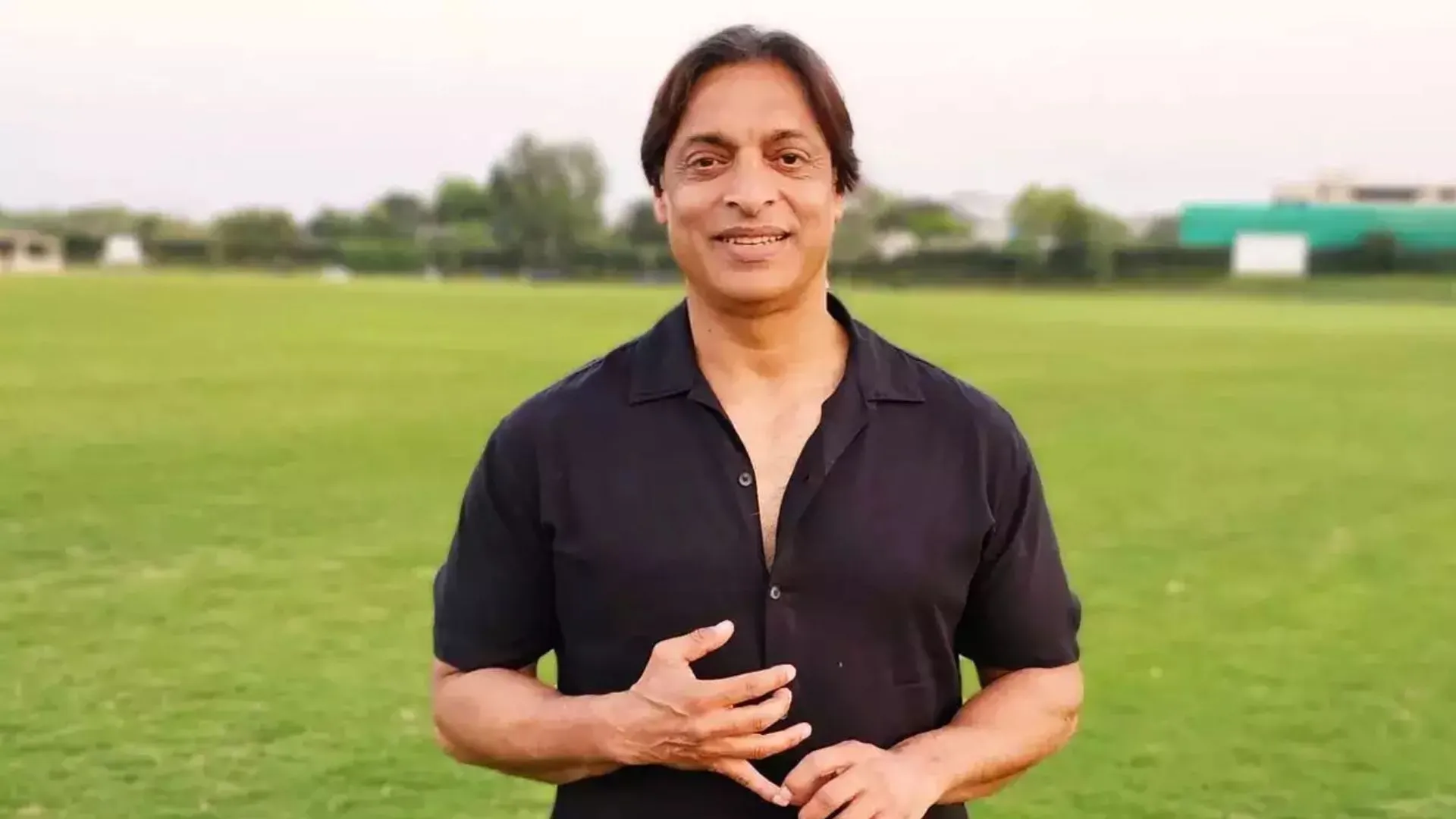 Shoaib Akhtar ने Virender Sehwag के तिहरे शतक का उड़ाया मजाक 